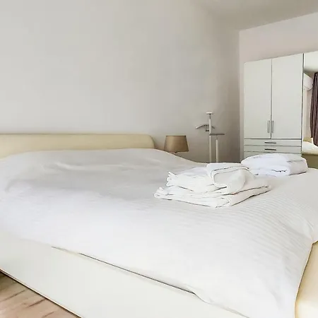 Lighthouse Golf Resort, 75 Mp2, With Balcony Balchik